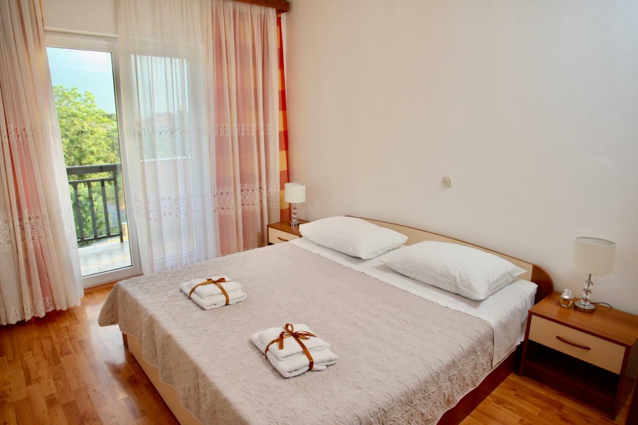 Villa Bartul Zagvozd Bagian luar foto